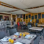 Mobil Avec Terrasse Pour 6 Personnes, 2 - Api-1-52-1132 مكان تخييم