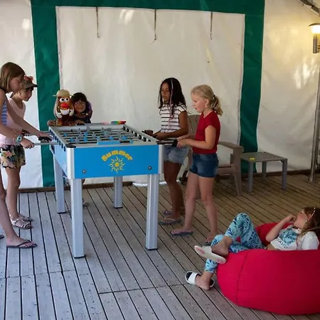 Mobil Avec Terrasse Pour 6 Personnes, 2 - Api-1-52-1132 * Groléjac