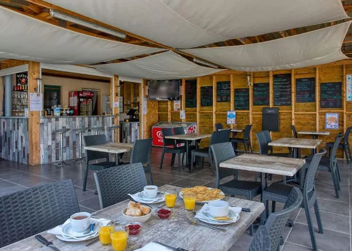 Mobil Avec Terrasse Pour 6 Personnes, 2 - Api-1-52-1132 Kamp alanı