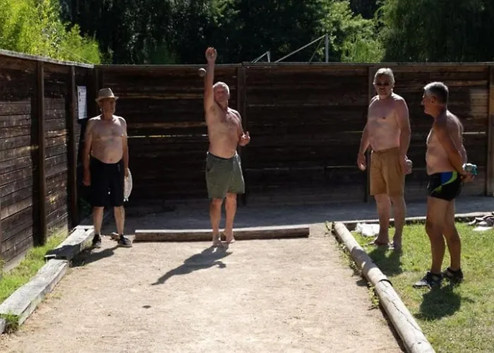 Mobil Avec Terrasse Pour 6 Personnes, 2 - Api-1-52-1132 Groléjac